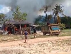 Kebakaran Hebat Hanguskan Deretan Rumah Karyawan PT Silva Inhutani Lampung di Register 45 Mesuji