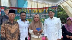 Melalui Reses, Munir Bagikan PIP Aspirasi Kepada Siswa di Lampung Tengah