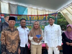 Melalui Reses, Munir Bagikan PIP Aspirasi Kepada Siswa di Lampung Tengah
