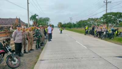 Polsek Seputih Banyak Gelar Patroli Skala Besar untuk Pastikan Keamanan Perayaan Galungan