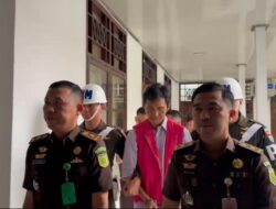 KEJARI LAMPUNG TENGAH TAHAN DIREKTUR PERUSAHAAN DALAM KASUS KORUPSI TAMAN HUTAN KOTA RP4,5 MILIAR